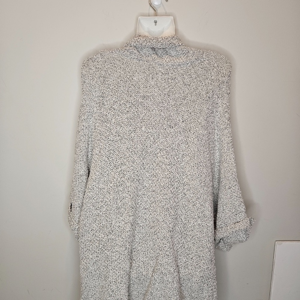 COMMUNITY | Ionic Cape Sz Small - Picture 3 of 6